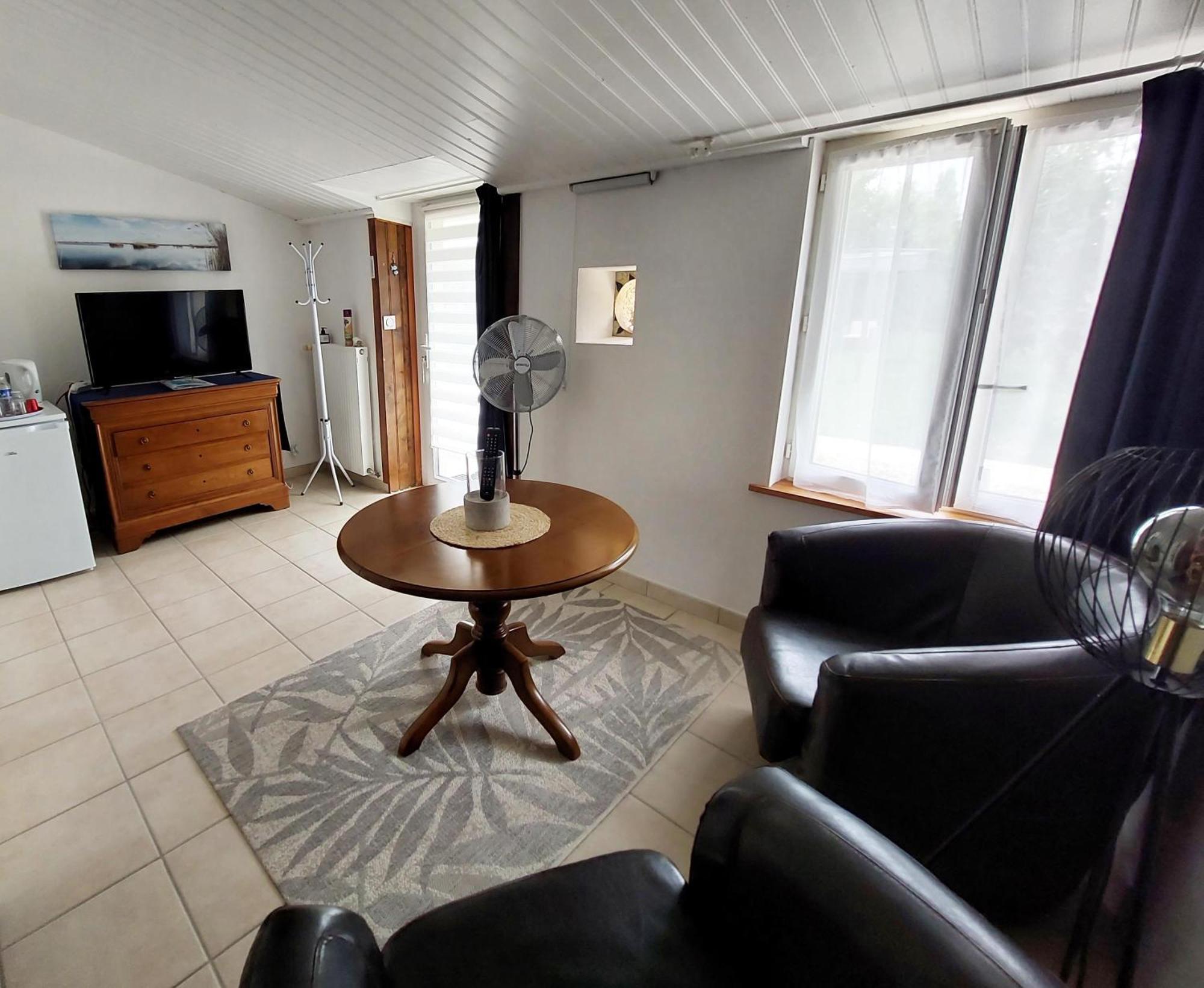 Bed and Breakfast Moulin De Mauzac Saint-Just-Luzac Екстер'єр фото