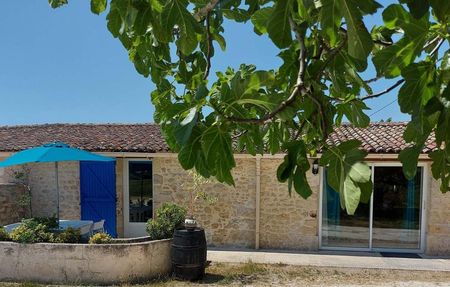 Bed and Breakfast Moulin De Mauzac Saint-Just-Luzac Екстер'єр фото